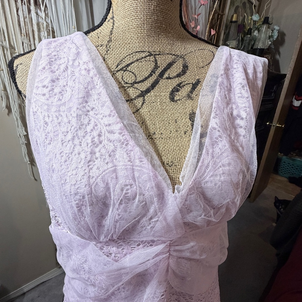 VENUS Light Pink Lace Top
